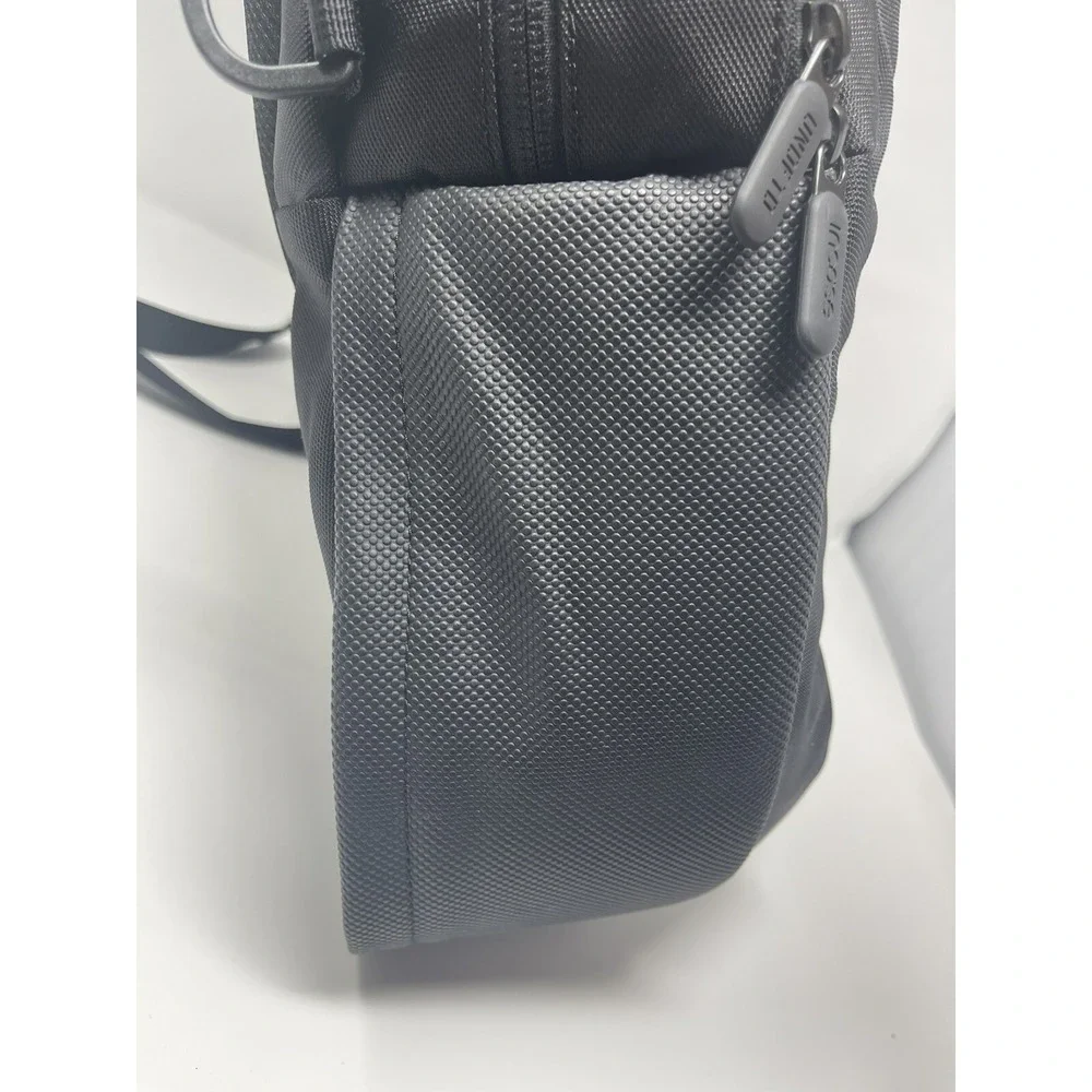UNDFTD x Incase Ballistic‎ Basketball Bag in Excellent Used Condition, EUC